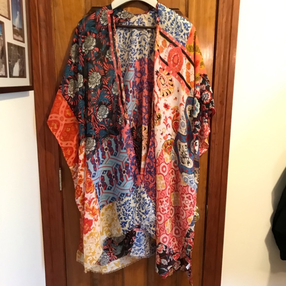 Private Label Accessories - NWOT Bohemian Print Kimono OS fits most